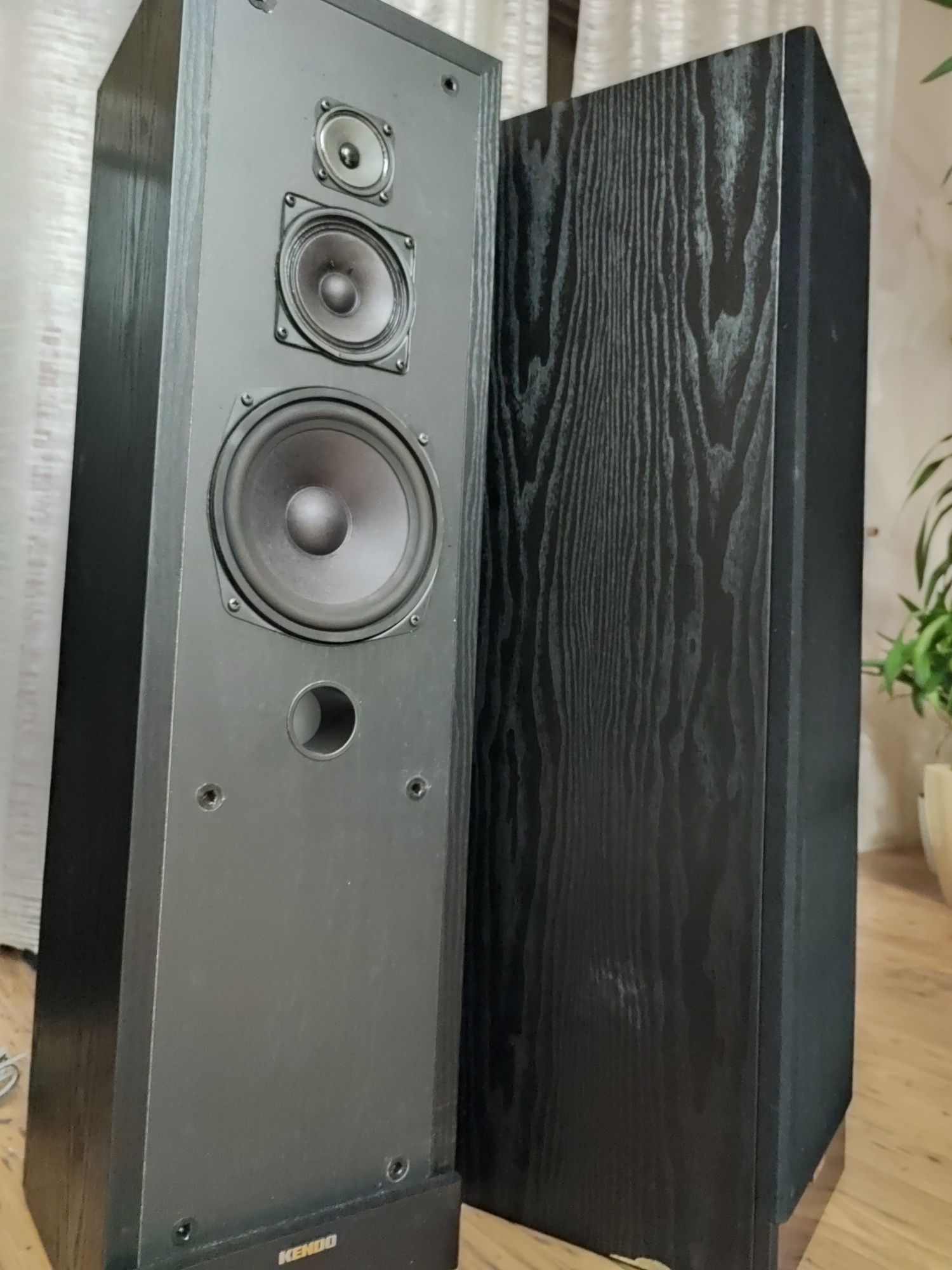Kolumny głośniki  sprzęt audio