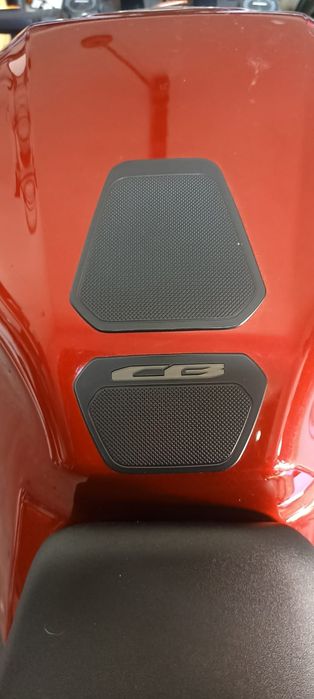 Honda CB650R 2020 / Apenas 9.523 km