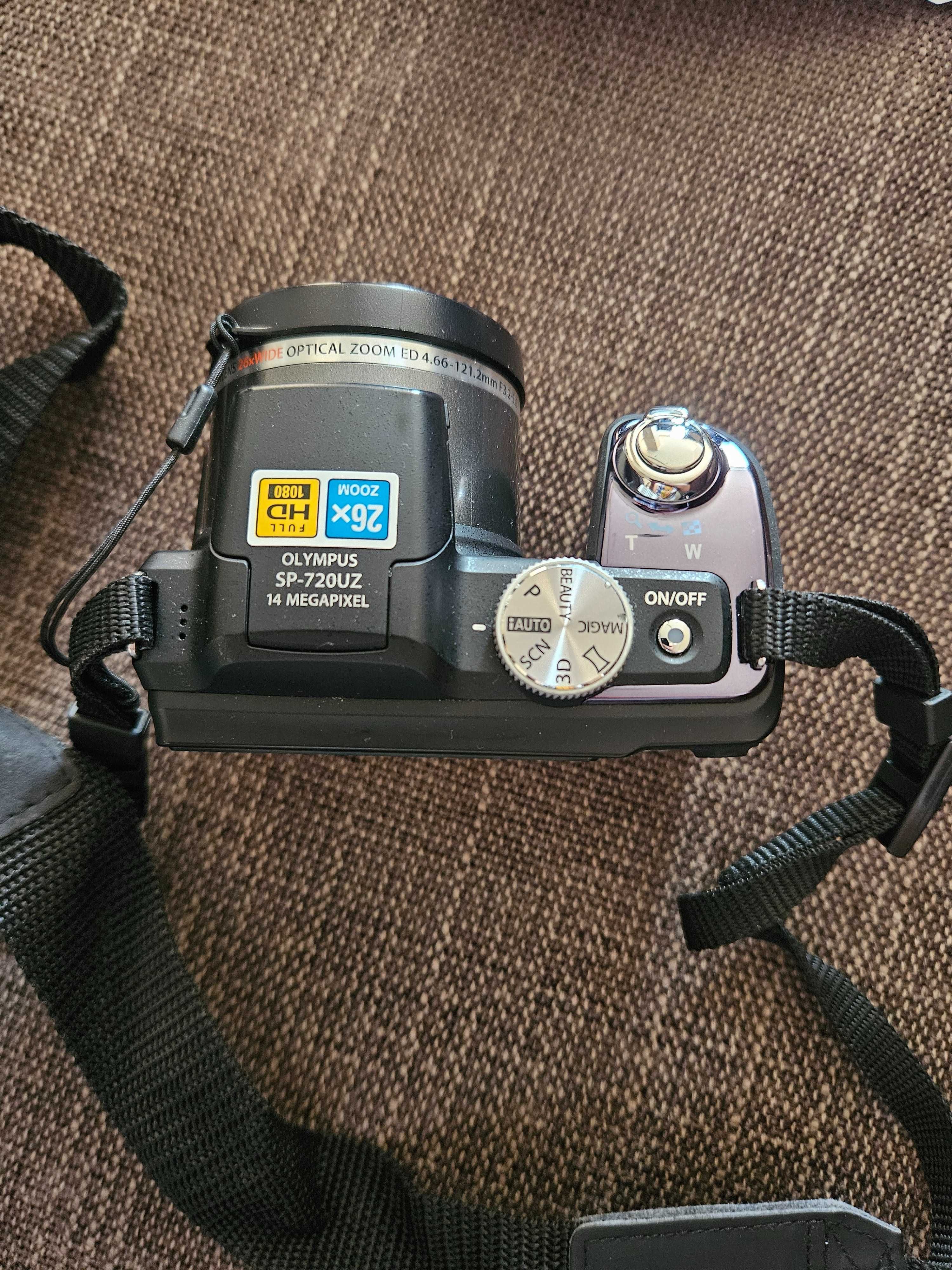 Фотоапарат Olympus SP-720UZ