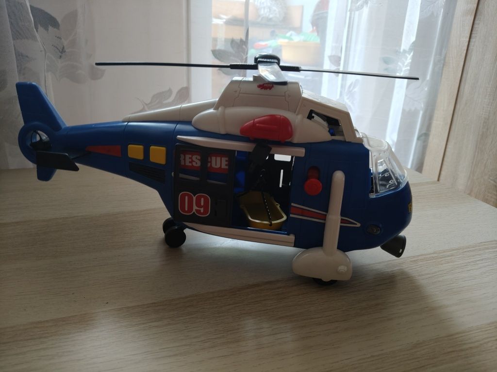 Elektryczny helikopter