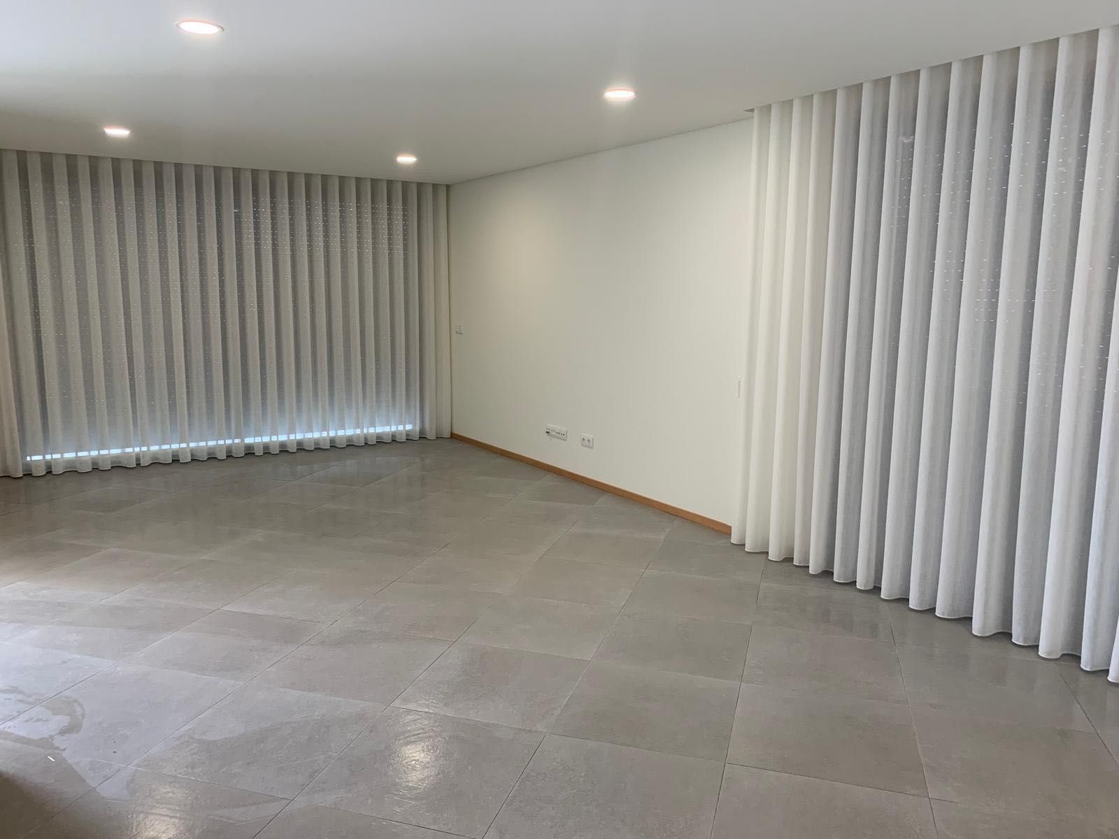 Cortinas por calha / Blackout