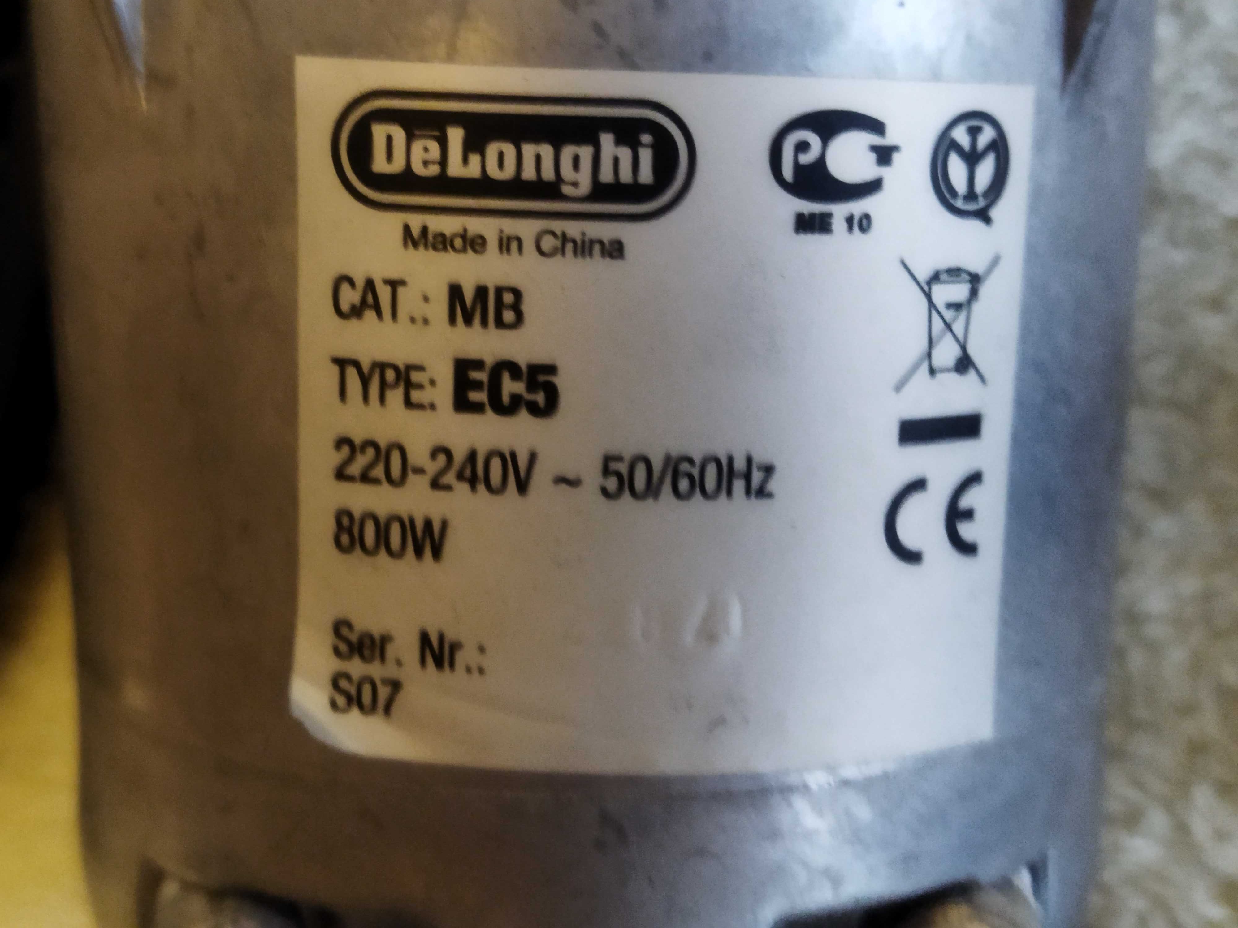 Кофеварка рожковая Delonghi EC5 800W (запчасти).