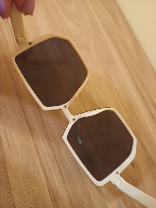 Okulary przeciwsłoneczne damskie