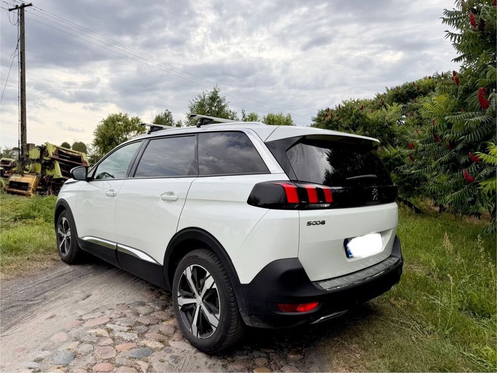 Peugeot 5008 sprawny nie uszkodzony ;) polecam