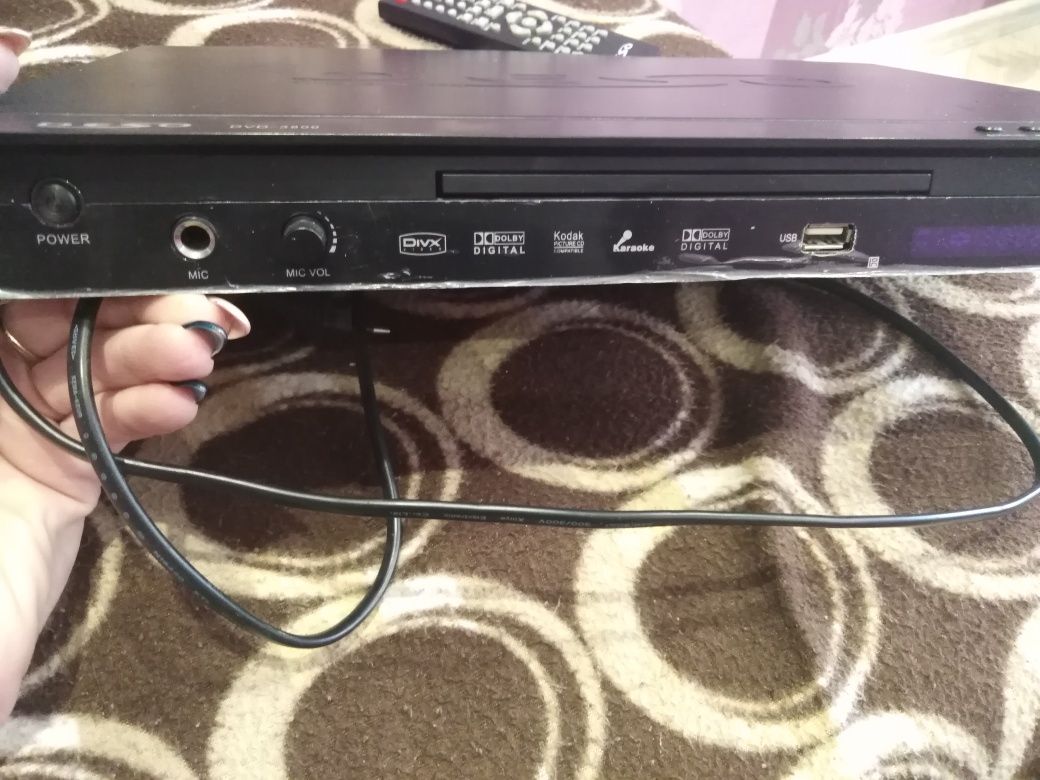 Продам DVD player DESO 3800