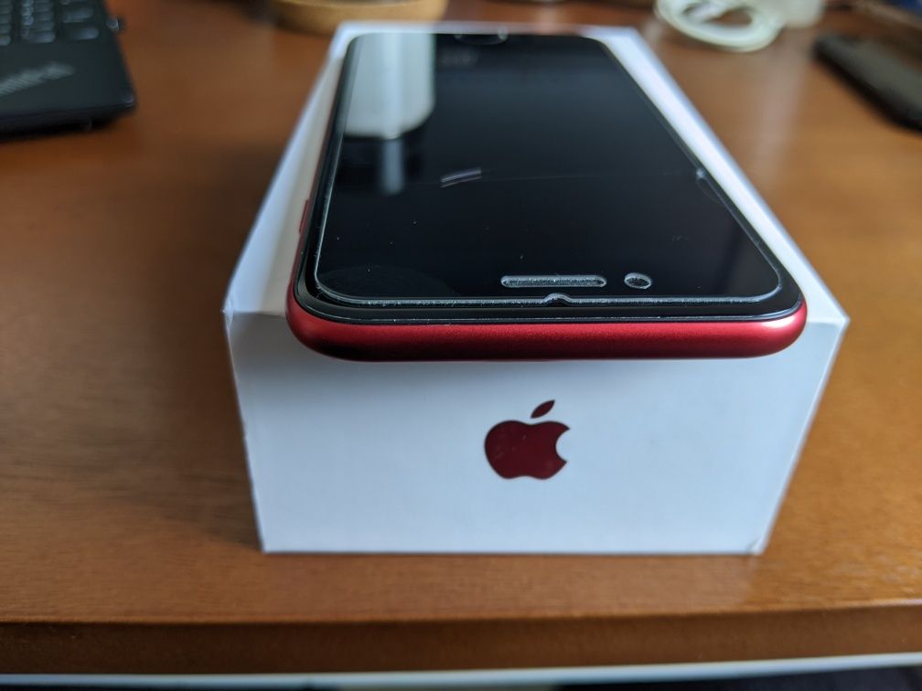 iPhone SE 2020 64gb como novo