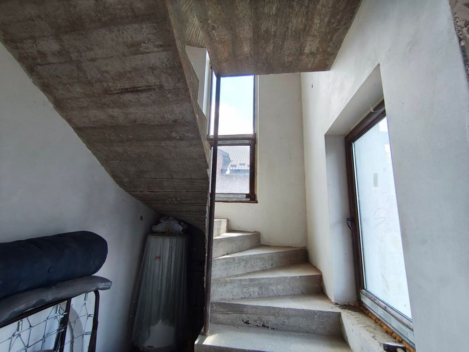 Продаж Чудового будинку по вул. Микулинецькій