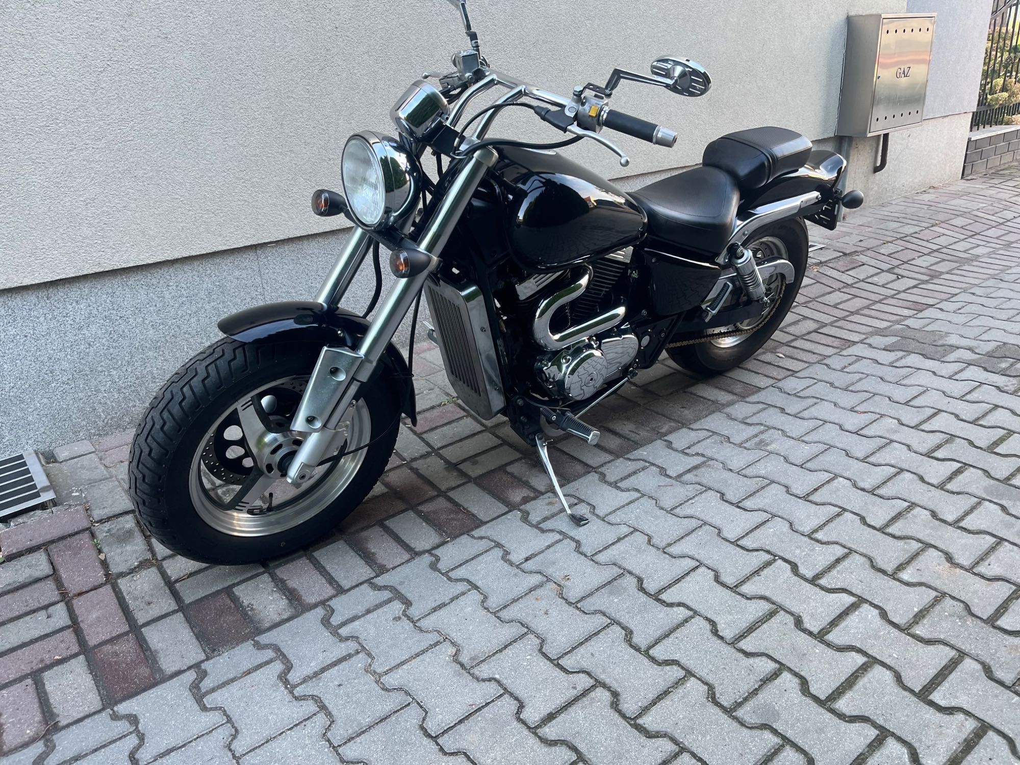 Suzuki marauder 800, vz800.