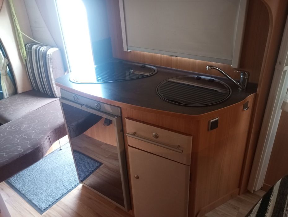 Autocaravana cama central de luxo ar condicionado