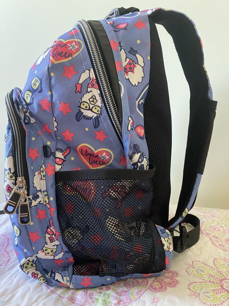 Mochila escolar NOVA
