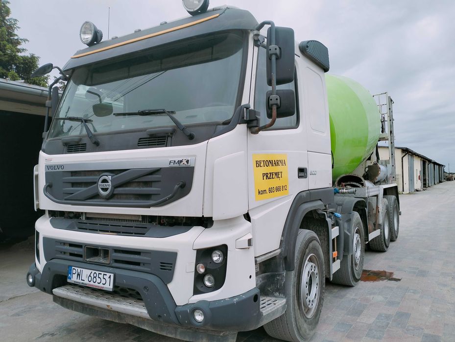 Betonomieszarka "gruszka" z rynną 9m!! VOLVO FMX 500  r. 2012 !