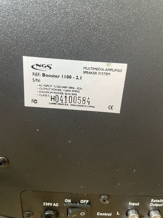 Aparelhagem com subwoofer