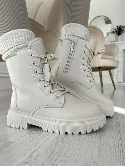 Зимові чоботи, бежеві черевики, хутро