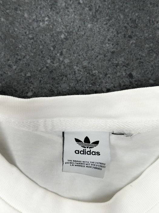 T-shirt damski adidas