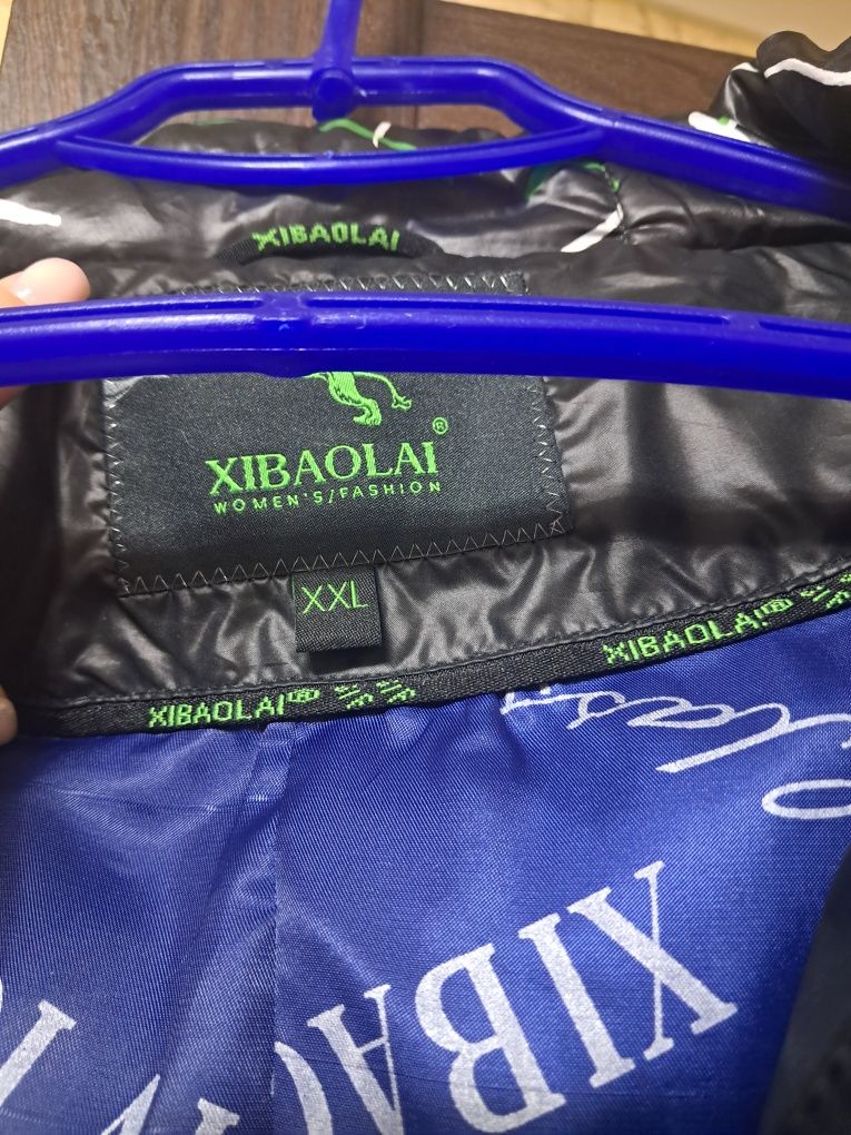 Зимова куртка  XL