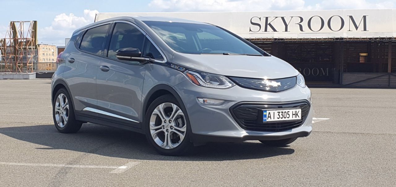 Chevrolet Bolt, електромобіль, шевроле болт