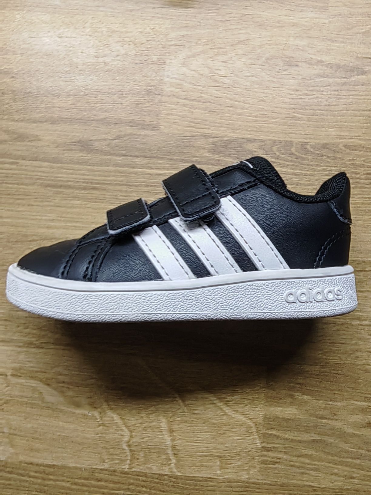 Buty dziecięce adidas