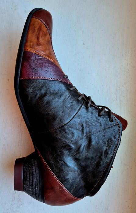 THINK ! roz. 38 Skóra naturalna w całości super stan