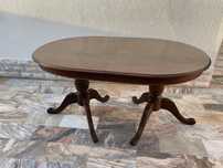 Mesa sala jantar oval