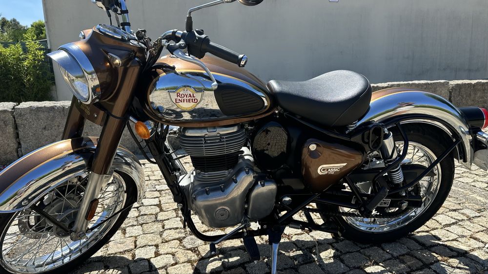 Mota Royal Enfield Classic 350 (como nova)