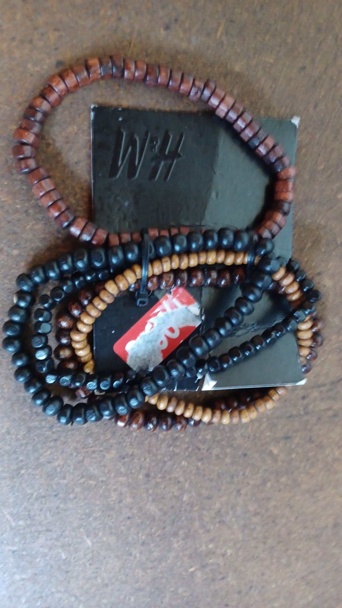 Cinco pulseiras homem H&M