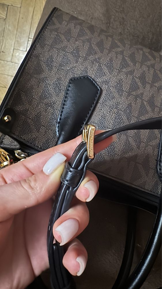 Сумка Сумочка MICHAEL Michael Kors коричнева монограмна tote bag cross
