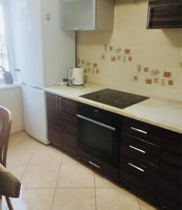 Оренда трикімнатної квартири Урожай Литвиненко. 16школа. Матроса Кішки