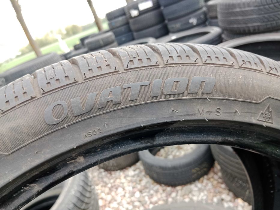 Opona używana 245/40R18 Ovation VI-782 AS 1szt.
