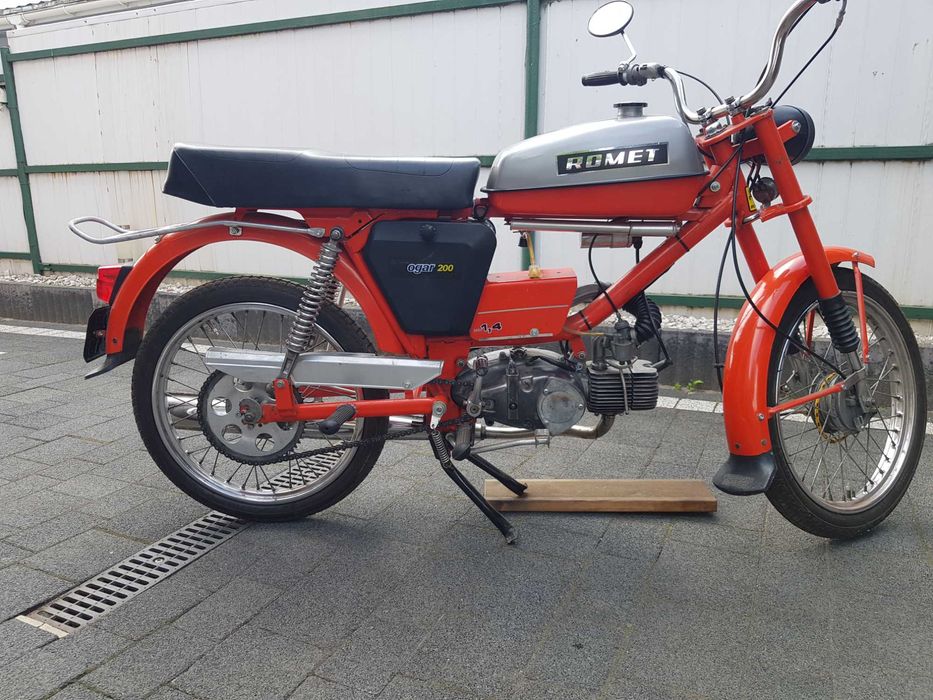 Motorower ROMET ogar 200