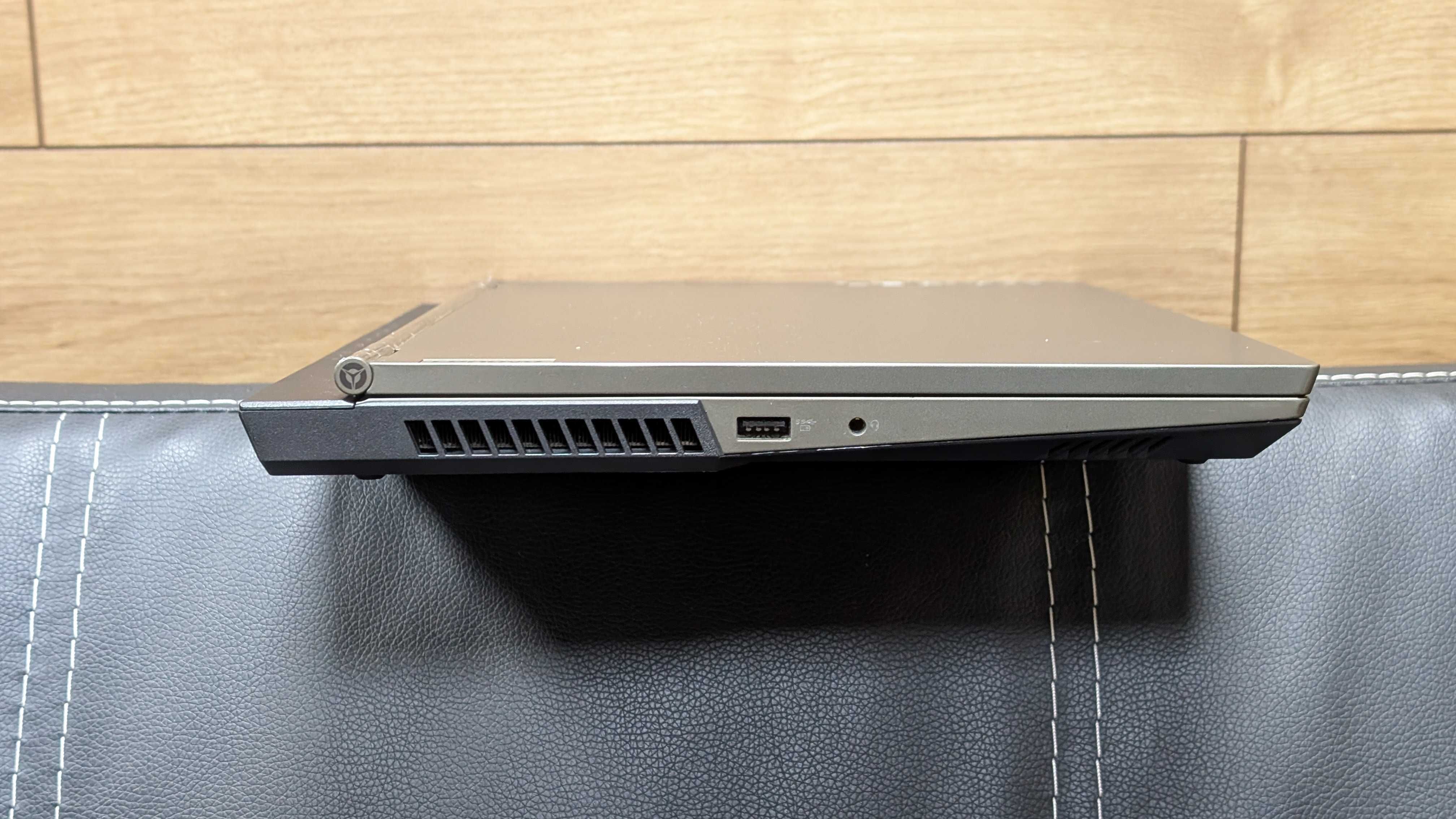 Lenovo Legion 5 15IMH05H 15,6" i7-10750H 16GB 512Gb NVIDIA GTX 1660 Ti