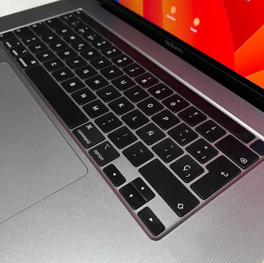 Excecional MacBook Pro 16” 2021