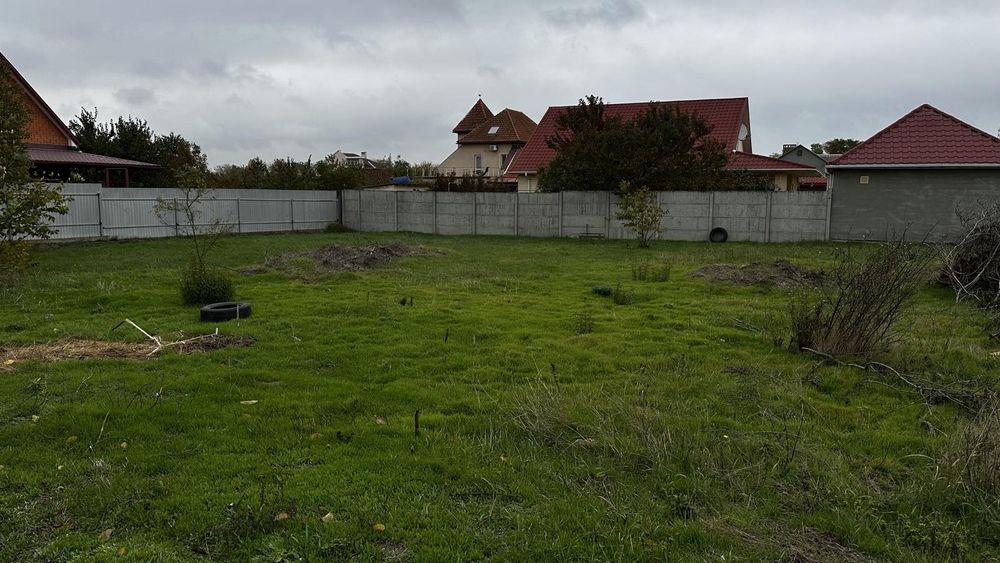 Продам участок в С.Молодёжное Черноморск