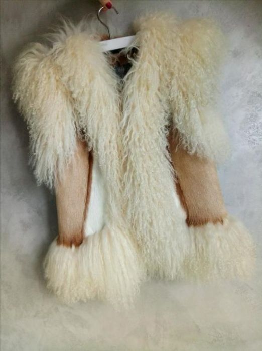 Меховая жилетка лама