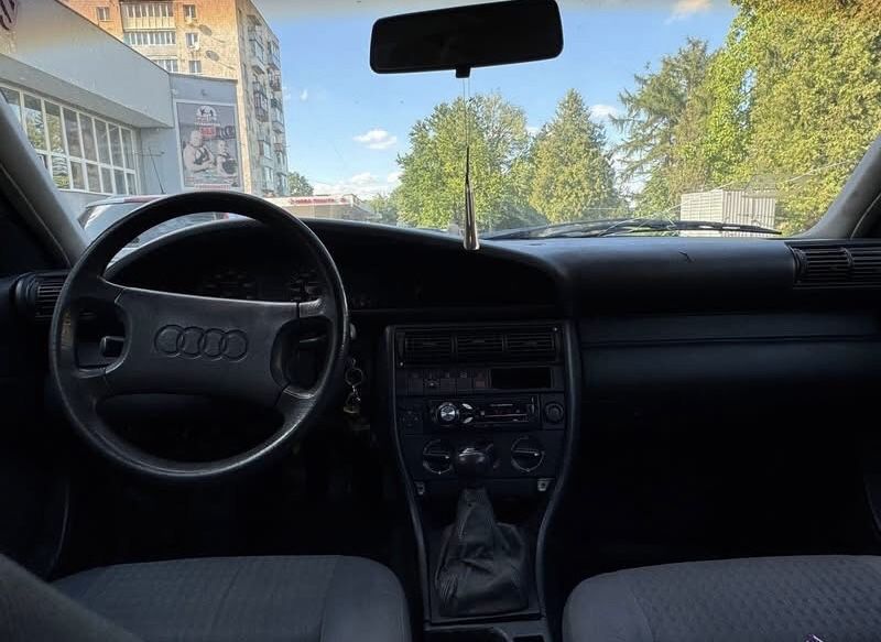 Audi 100 C4, 2.3 бензин + газ, 1992 року.