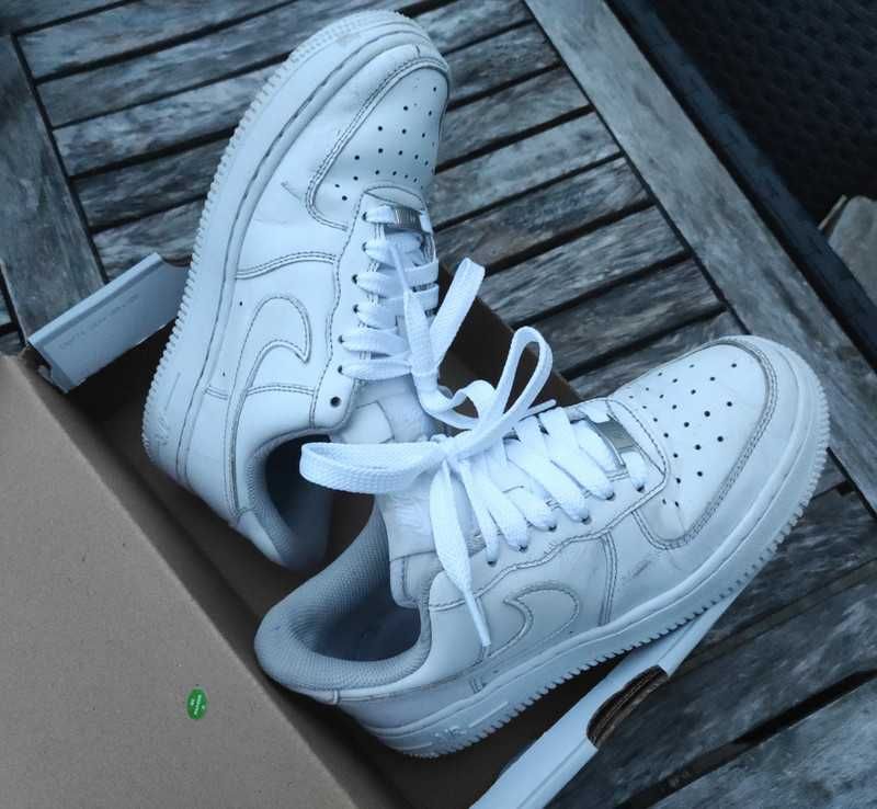 Nike Air Force 1 One AF1 '07 rozmiar 36,5 białe