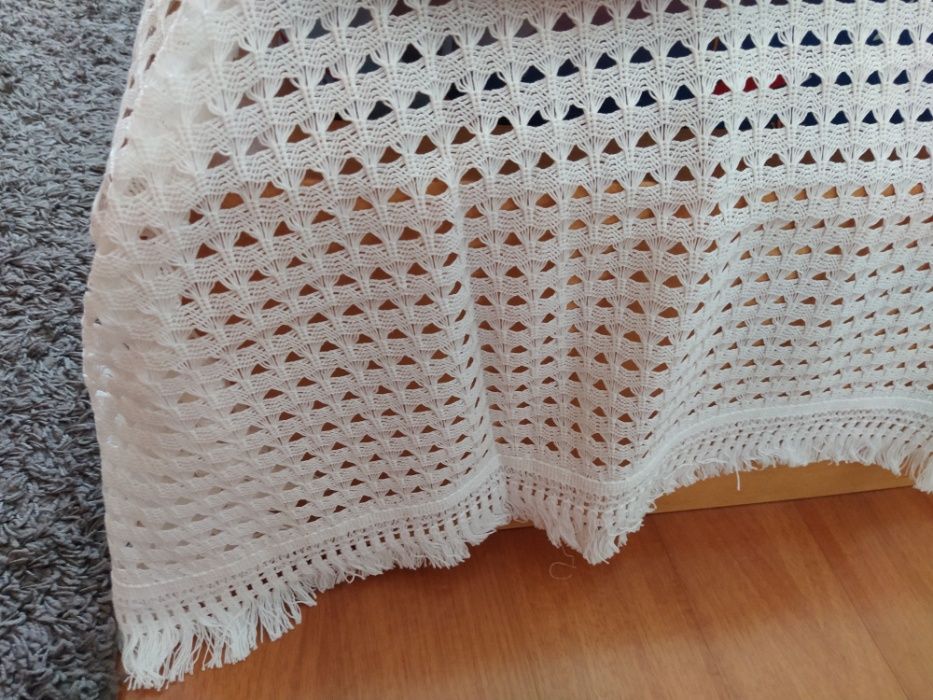 Colcha antiga, Branca de Renda / Crochet Individual NOVA