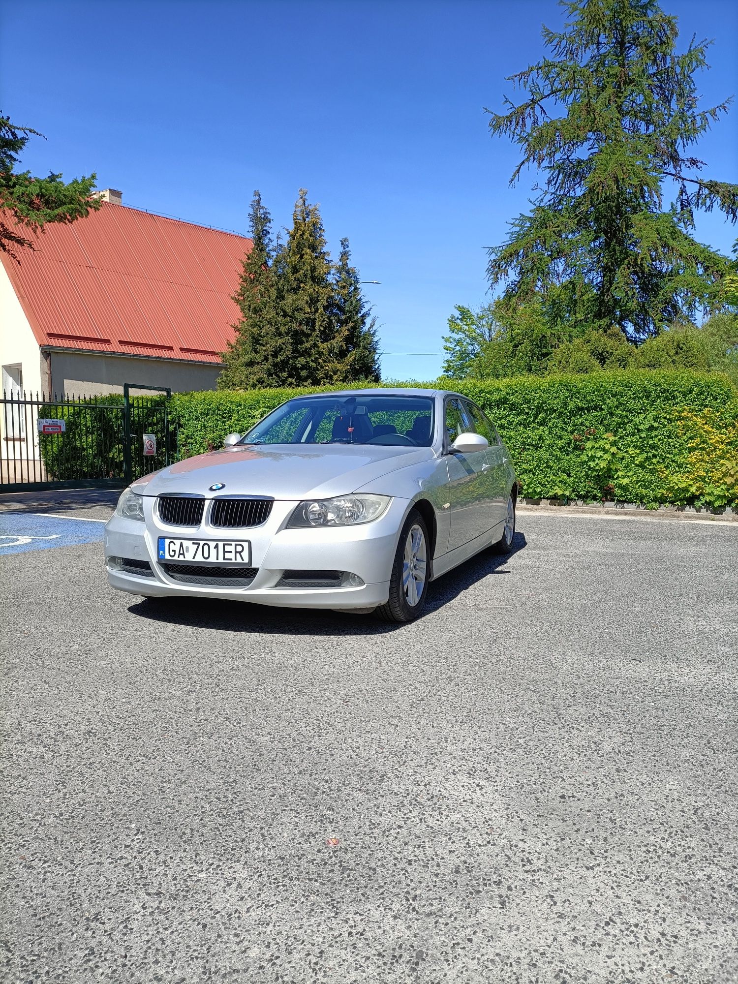 Sprzedam BMW E90 318I