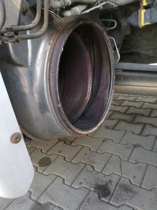 Naprawa sterownika silnika ciężarowe osobowe budowlane