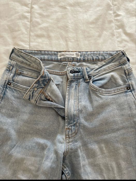 Calça jeans, azul claro