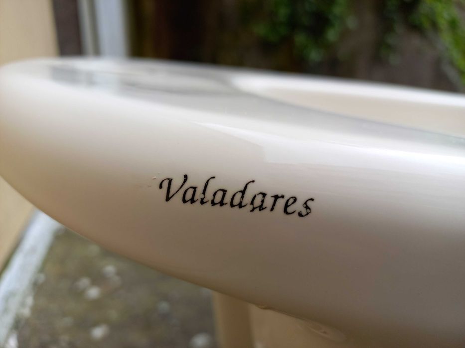 Bidé em Loiça Valadares como Novo