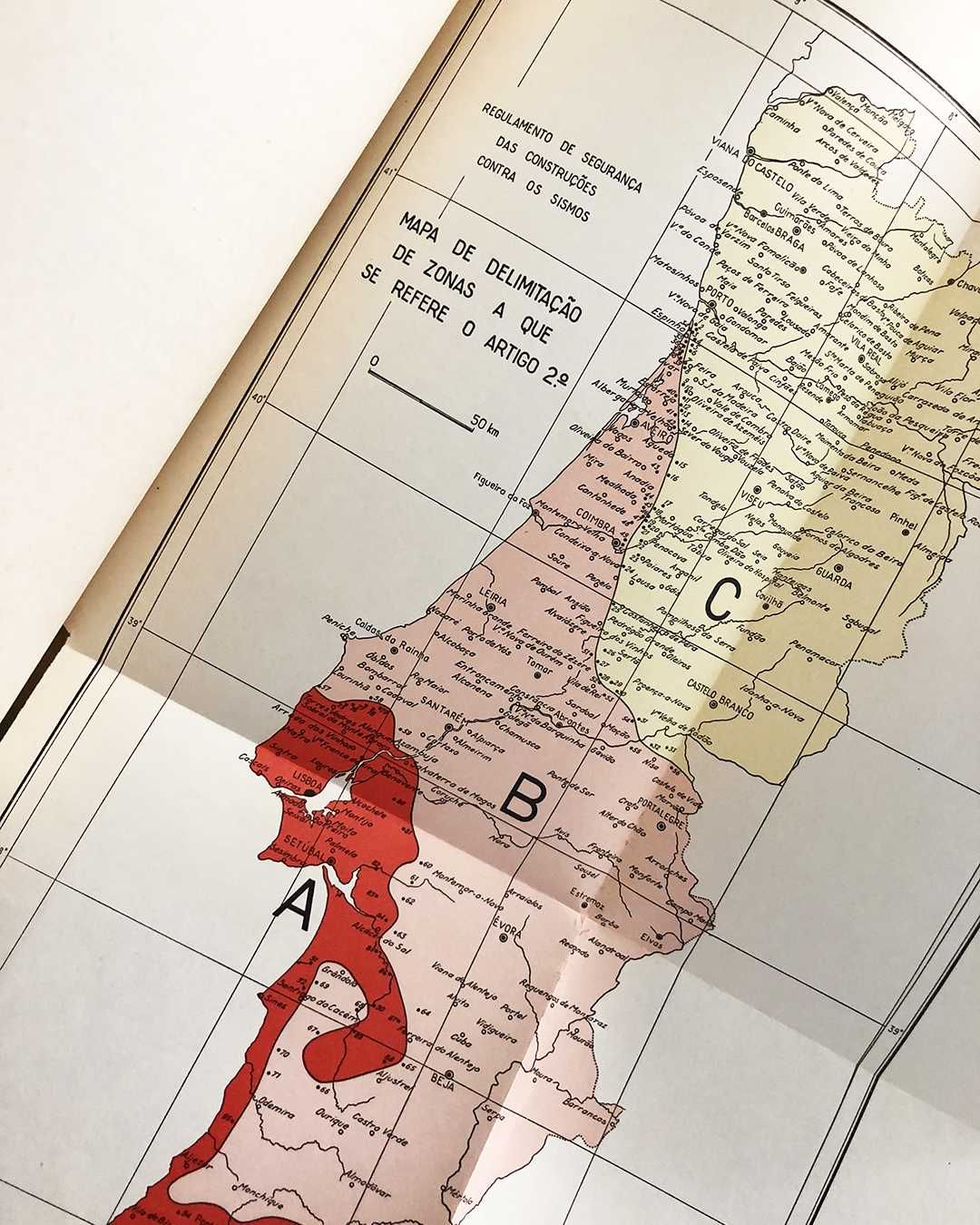 2 livros - CONSTRUÇÕES - SEGURANÇA CONTRA SISMOS - 1955 e 1959