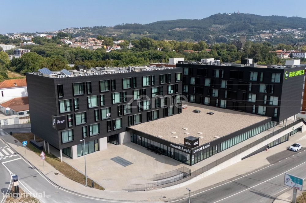 Apartamento T0+2 - Universidade do Minho - Guimarães - Ed. The First