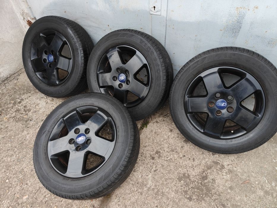 Koła FORD 5x108  15cali Czarne Cena za komplet