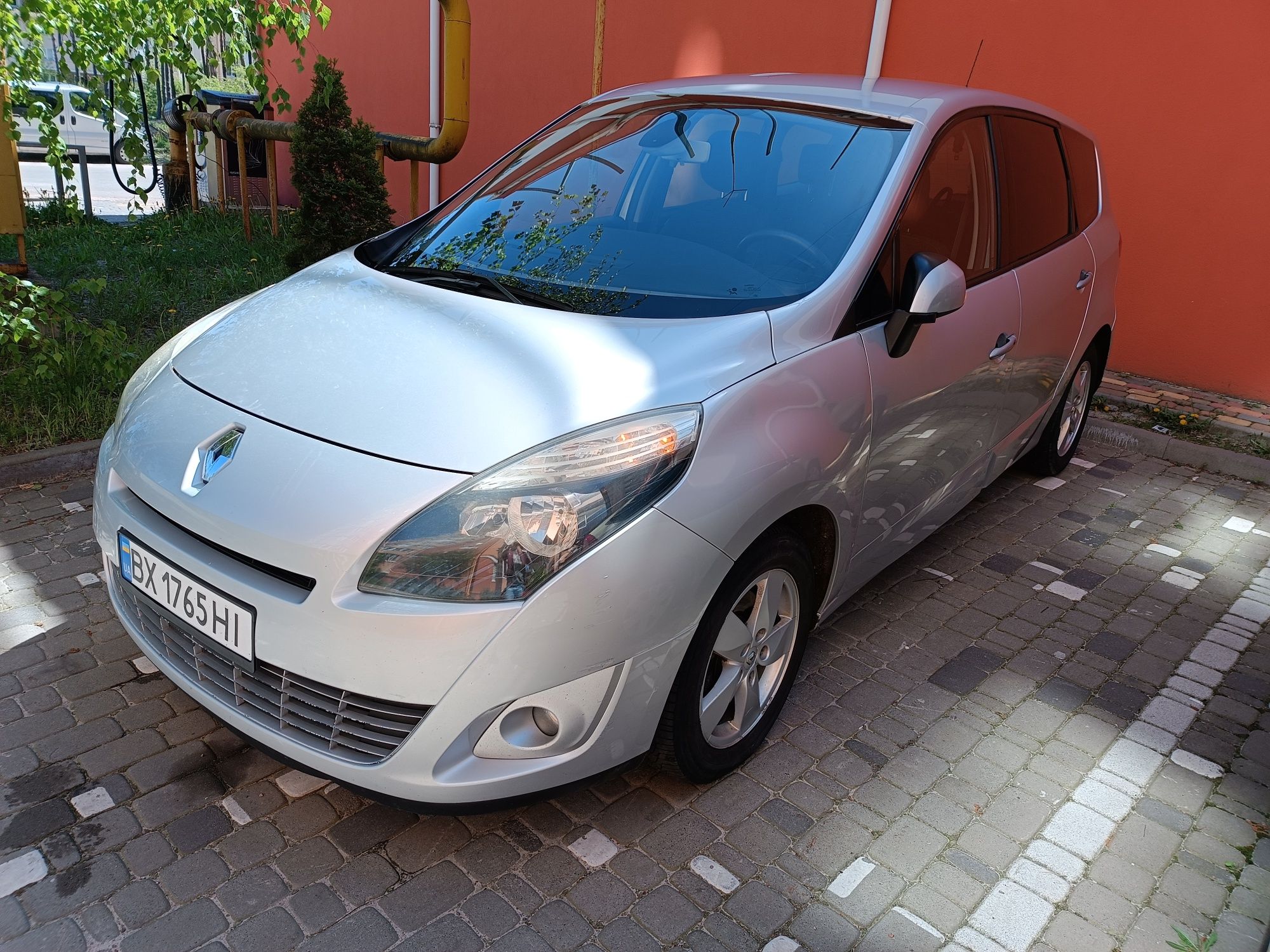 Renault GRAND SCENIC 3 1.5 DCI 81 kW