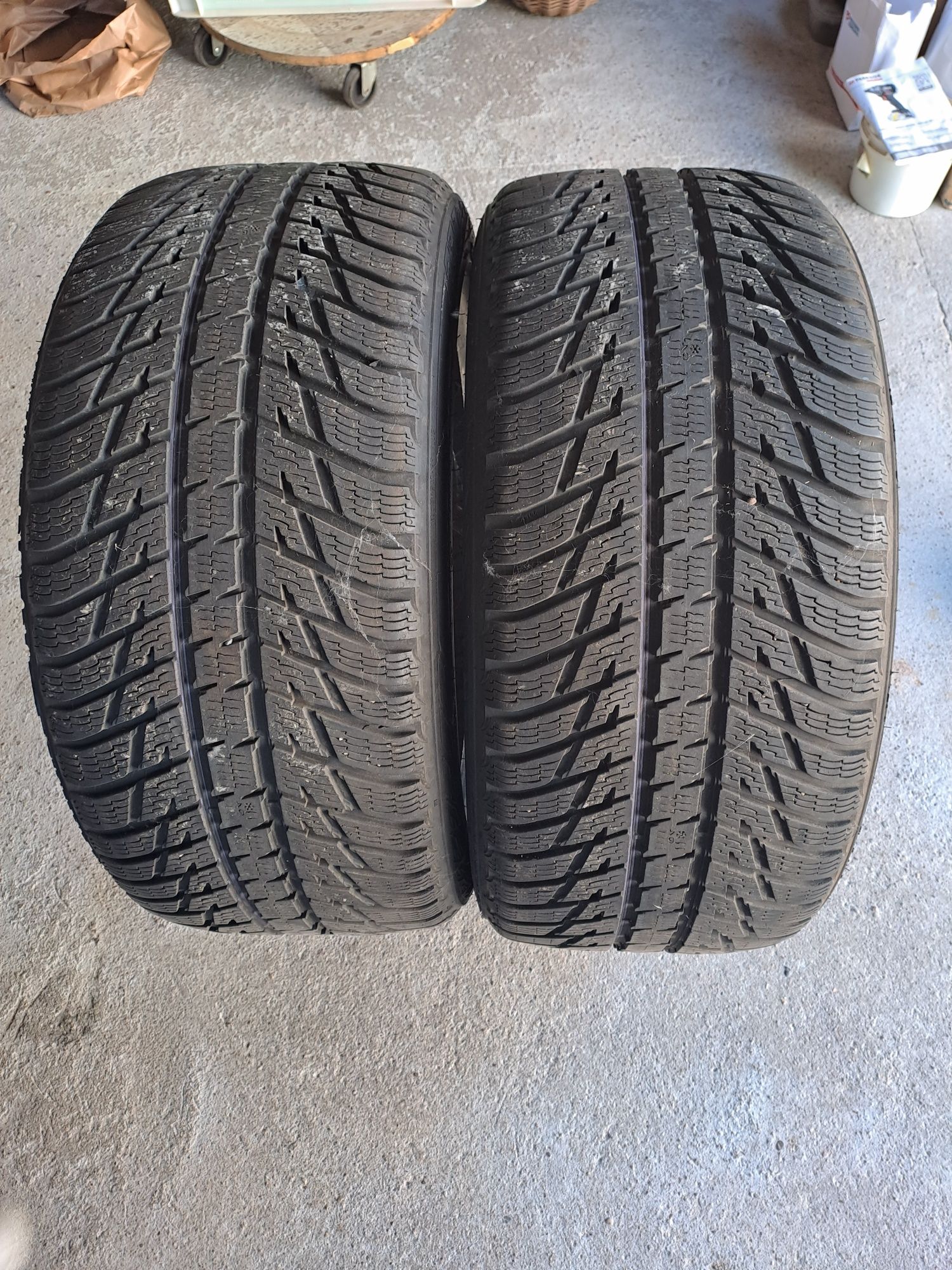 Sprzedam dwie opony marki Rotation 275/40 R20