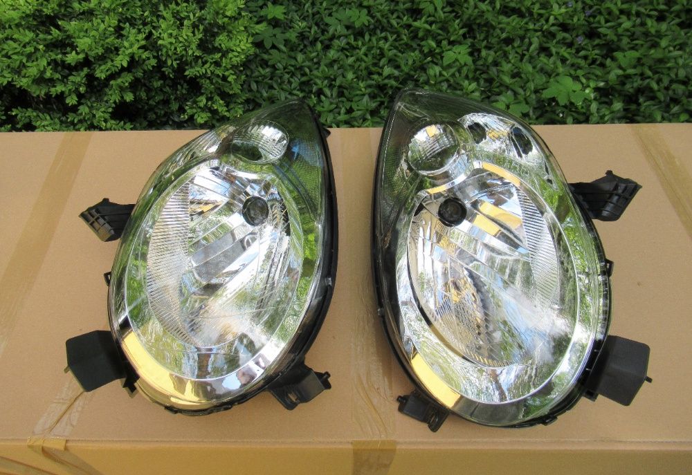 CITROEN C1 2008 - lampa przednia lewa + prawa