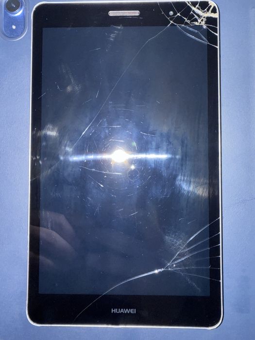 Продам планшет Huawei MediaPad T3, 2/16 Гб