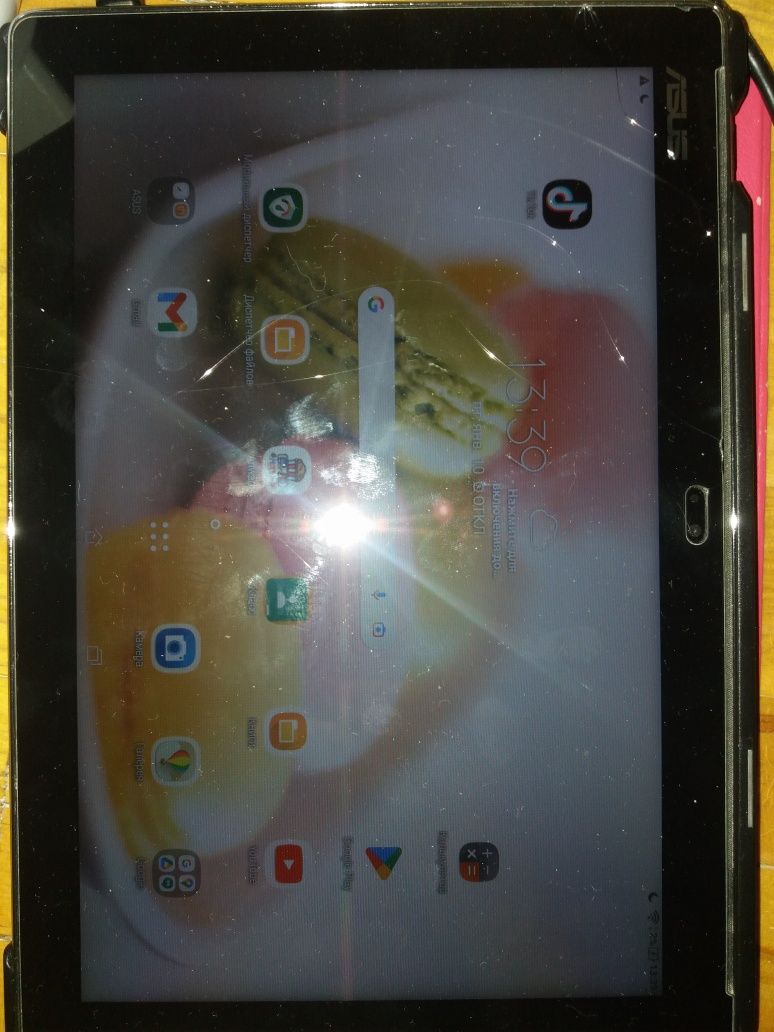 Планшет Asus ZenPad Z300CL 10" LTE 16G на запчастини або ремонт