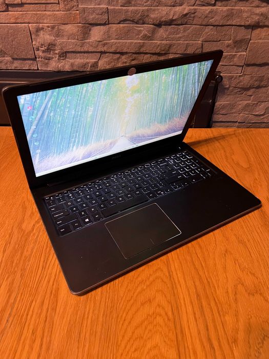 Laptop Dell Vostro 5568 i5-7gen / 16GB DDR4 / SSD / 15,6 FHD Win11