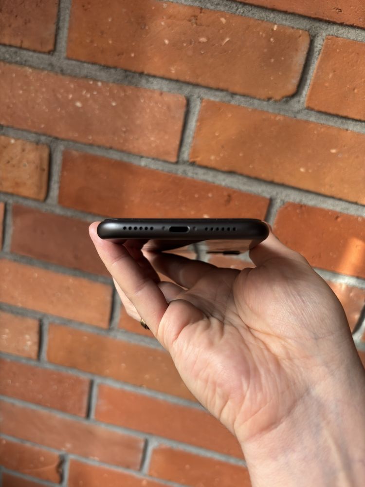 Iphone 11 stan idealny 6/6